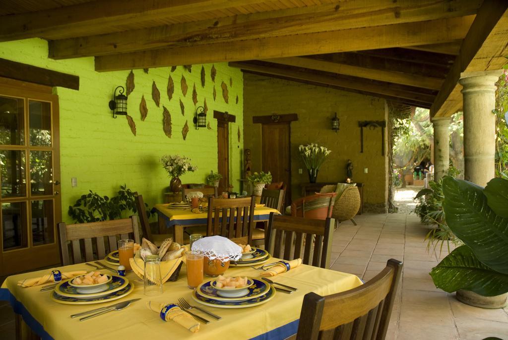 Bed and Breakfast Casa Navacoyan Malinalco Exterior foto