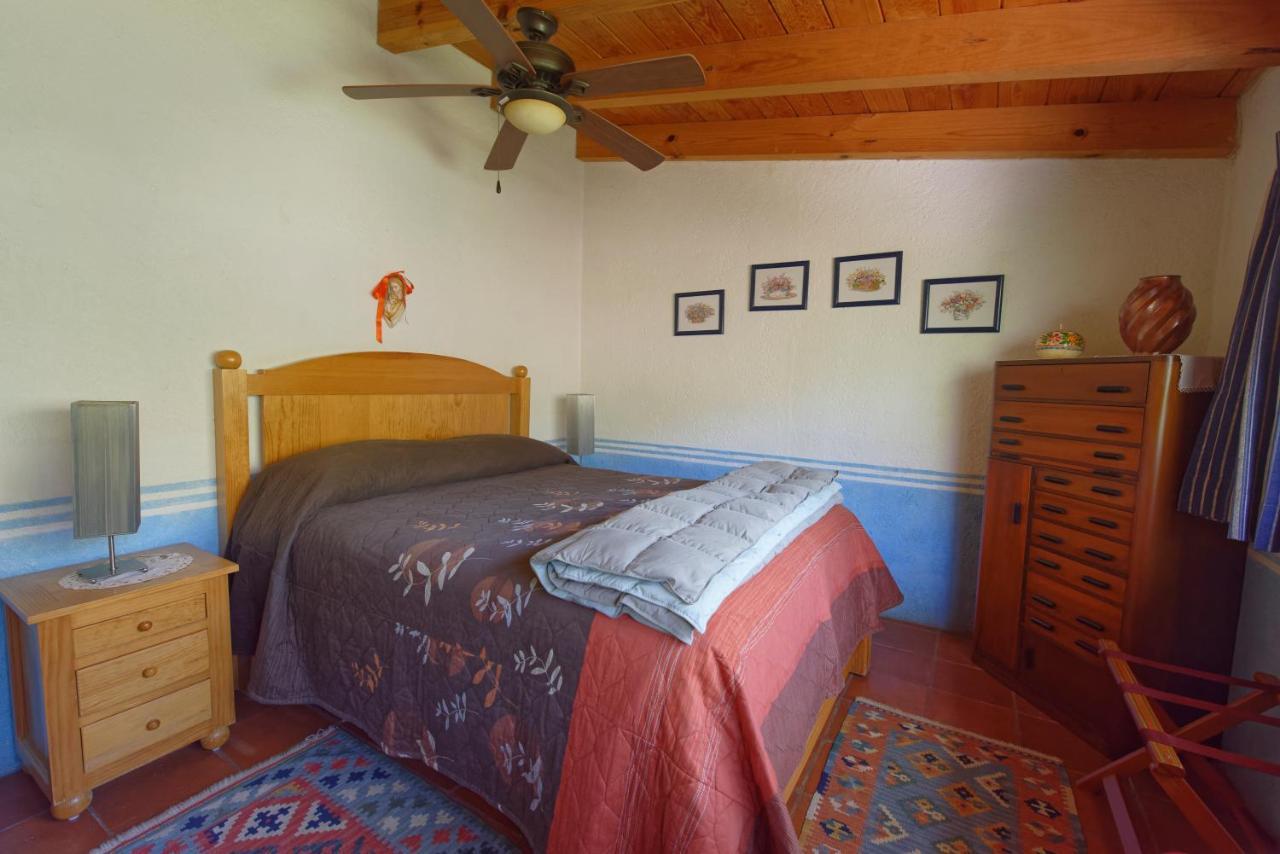 Bed and Breakfast Casa Navacoyan Malinalco Exterior foto