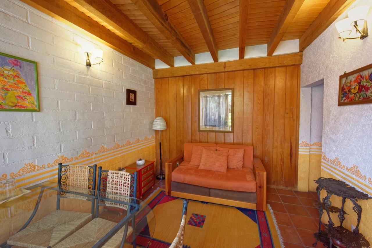 Bed and Breakfast Casa Navacoyan Malinalco Exterior foto